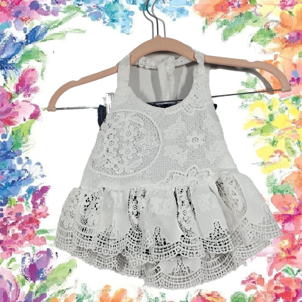 SHORT WITH BLOUSE THE SIZE IS 2T AND 3T